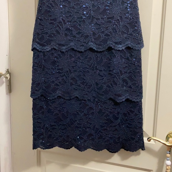 Marina size 0 Navy blue sequin evening dress - Picture 3 of 5